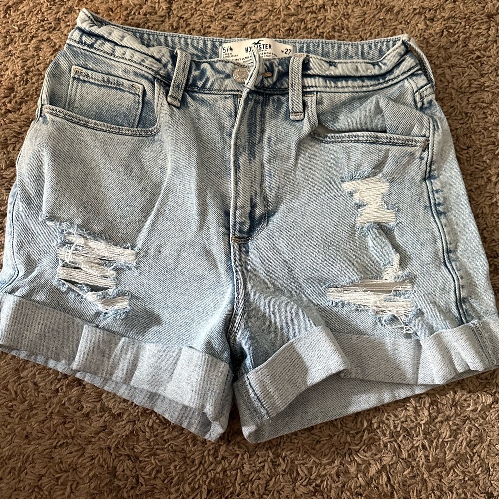 hollister shorts - size 4 curvy